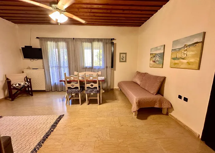 Genari Family Getaway * Κορακοχώρι